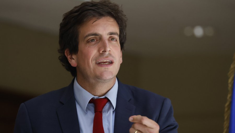 Diputado Schalper tras último debate presidencial: "El nivel de ataque contra José Antonio Kast era casi un kamikaze”