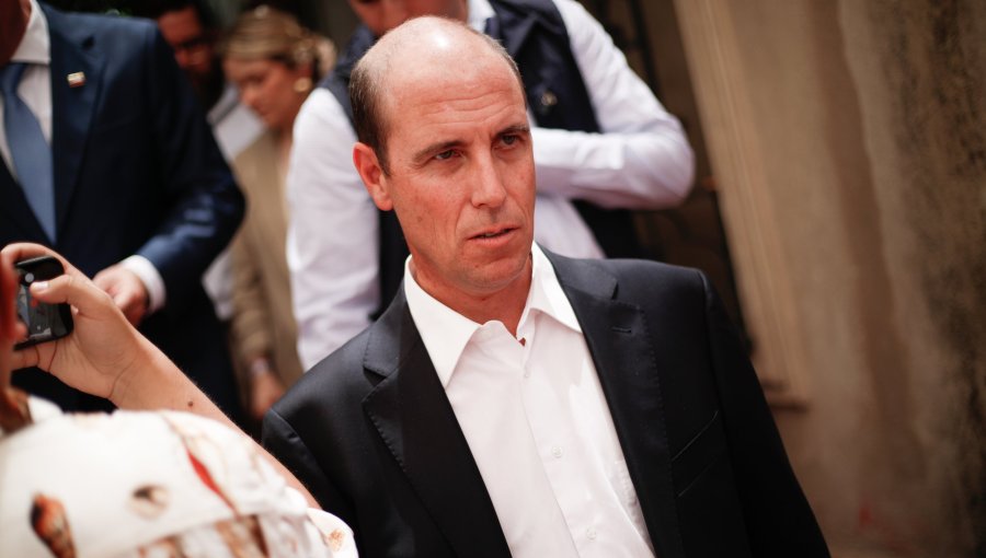 Jefe de campaña de Kast aclara que "no está dentro de nuestros planes tocar las 40 Horas, eliminarlas o hacer cambios"