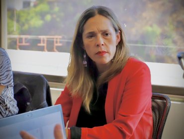 Parlamentarios valoran salida de Lorena Cofré de la Seremi de Salud de Valparaíso y exigen indagar "a fondo" caso que derivó en suicidio