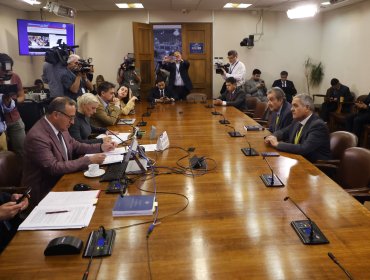 Comisión revisora de Cámara aprueba la acusación constitucional contra ministro Simpertigue: libelo será votado en sala