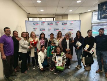 Serviu Valparaíso entrega tres terrenos a cinco comités habitacionales de San Antonio