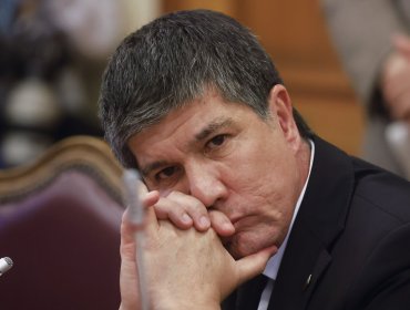 Monsalve reclama no haber sido notificado de cierre de investigación y acusa "estrategia permanente de filtraciones"