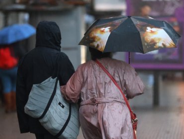 Meteorólogo proyecta "chubascos débiles" para la segunda vuelta en parte de la región de Valparaíso: estos serán los sectores afectados