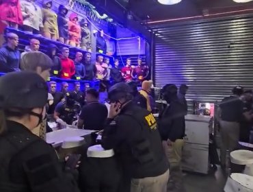 PDI incauta $300 millones en ropa falsificada y detiene a 11 personas en operativo en barrio Meiggs