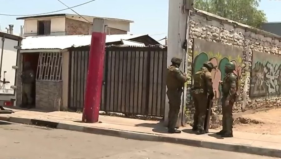 Carabinero resultó baleado en medio de un operativo antidrogas en la población La Legua