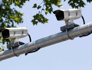 Quintero sumará cámaras lectoras de patentes y anuncia avance de proyecto para instalar 62 nuevos dispositivos de televigilancia