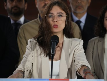 Ministra Vallejo pide al comando de Kast aclarar recortes en gasto social en eventual gobierno