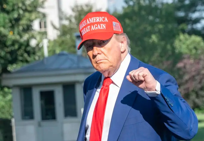 Trump endurece su discurso y anuncia ataques terrestres en su ofensiva contra el narcotráfico