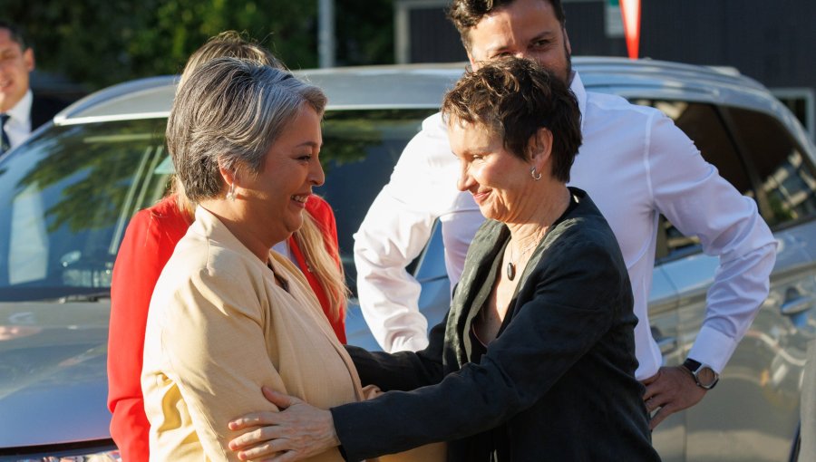 Carolina Tohá no descarta unirse a un eventual Gobierno de Jeannette Jara: "No estoy para cerrar puertas"