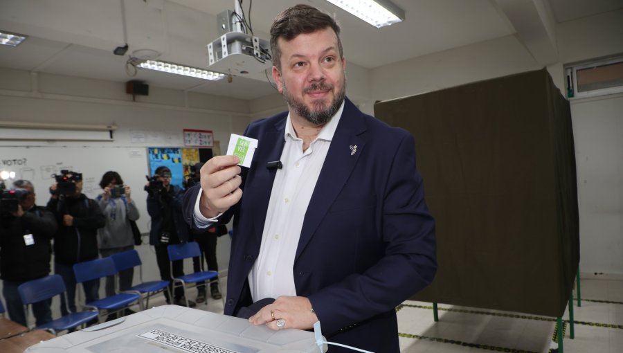 Kaiser y la posibilidad de ser parte de un eventual gobierno de Kast: "Vamos a ver si podemos llegar a un punto de acuerdo"