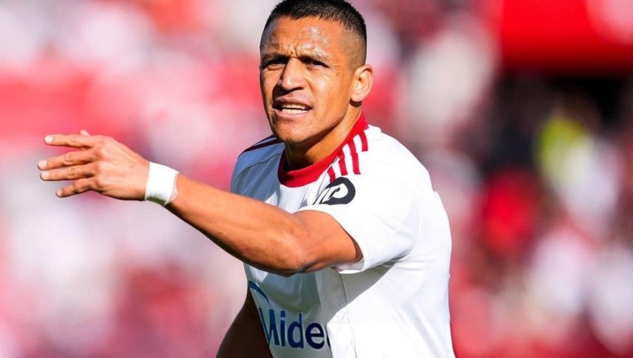 Alexis volvió a maravillar a la hinchada y prensa de Sevilla: "Aportó calidad todo el partido"