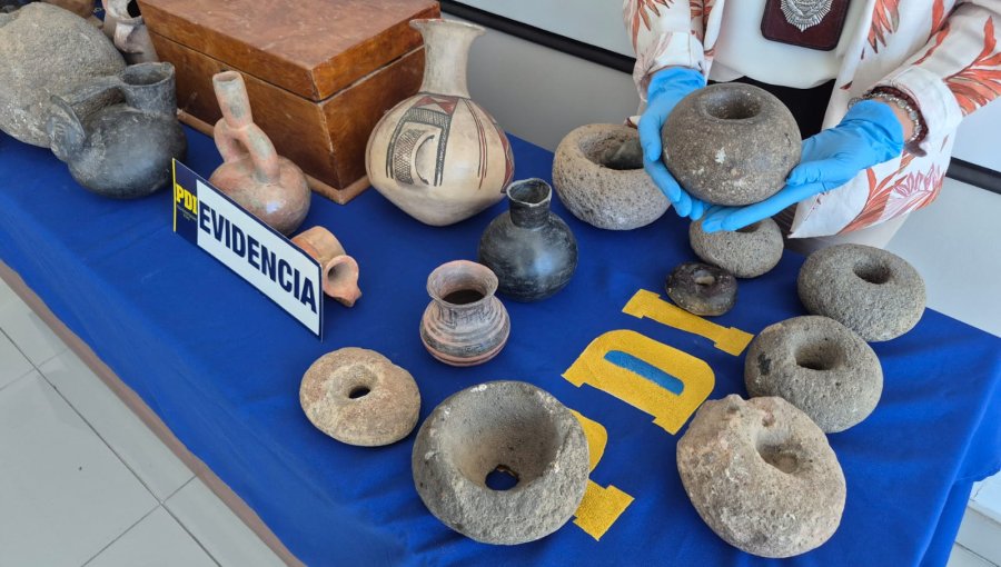 Anticuario de 73 años fue detenido por la Bidema de Valparaíso por mantener 36 piezas arqueológicas de culturas precolombinas