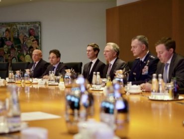 Ucrania califica de "constructivas" las negociaciones con EE.UU en Berlín y asegura que espera alcanzar acuerdo que "acerque la paz"