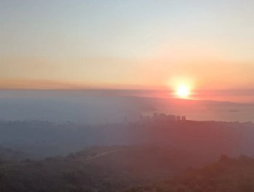 Incendios forestales en la zona central del país cubrieron de humo la costa de la región de Valparaíso