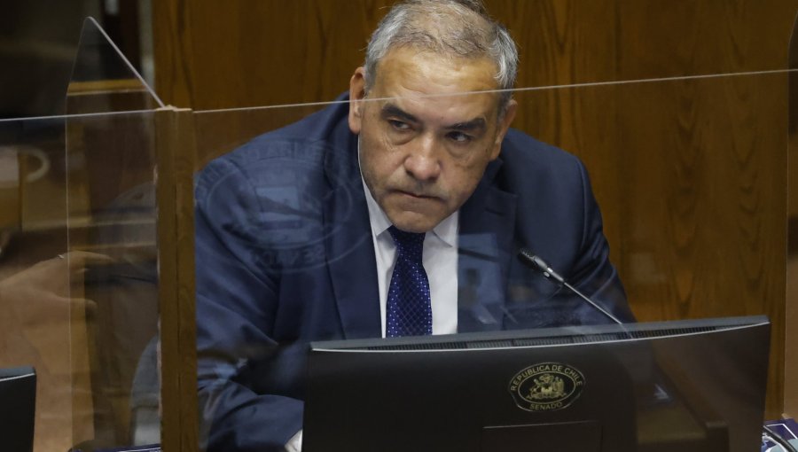 Fidel Espinoza volvió a disparar contra Giorgio Jackson tras derrota de Jara en la segunda vuelta: "Nunca más Frente Amplio"