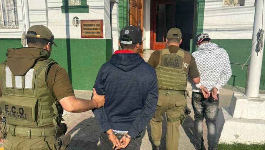 Patrullaje preventivo de Carabineros deja tres detenidos en el centro de San Antonio