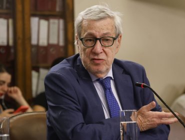 Canciller por dichos de Maduro contra Kast: "Las opiniones del dictador de Venezuela no deberían sorprender a nadie"