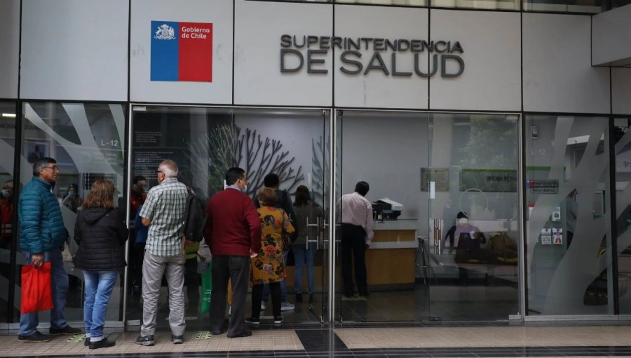 Comisión de Salud del Senado aprueba en general proyecto que fortalece facultades de la Superintendencia de Salud