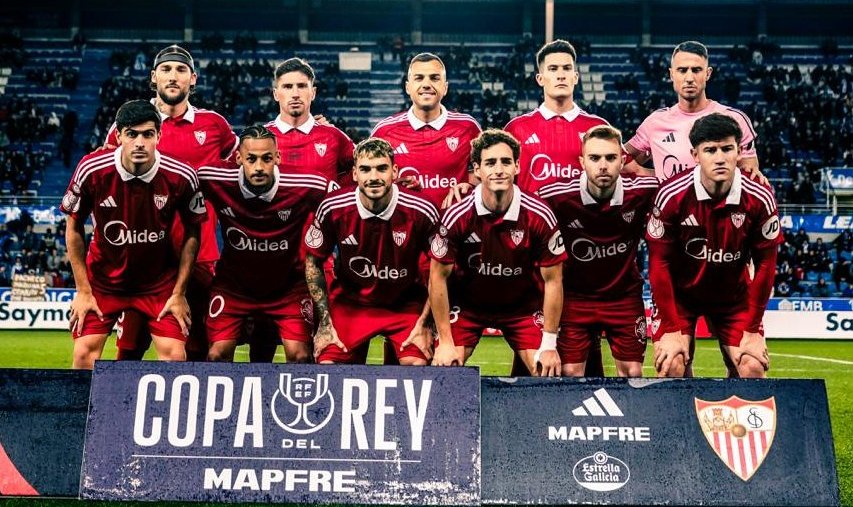 Sevilla de Alexis y Suazo quedó eliminado de la Copa del Rey tras caer ante el D. Alavés