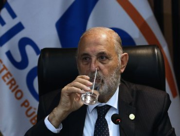 Ministro de Justicia afirmó que no tuvo "buena recepción" de exfiscal Abbott en investigaciones de corrupción en Santiago 1