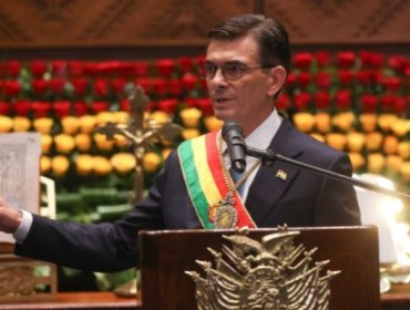 Presidente Paz pone fin a la subvención del combustible y declara una "emergencia económica, energética y social" en Bolivia