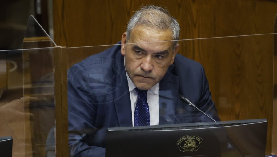 Espinoza tilda la autocrítica de Jackson de "extemporánea" y lo acusa de ser "uno de los grandes responsables de la debacle"