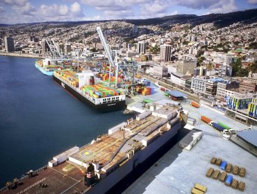 Los cinco megaproyectos de la región de Valparaíso que están entrampados por la permisología y la burocracia estatal