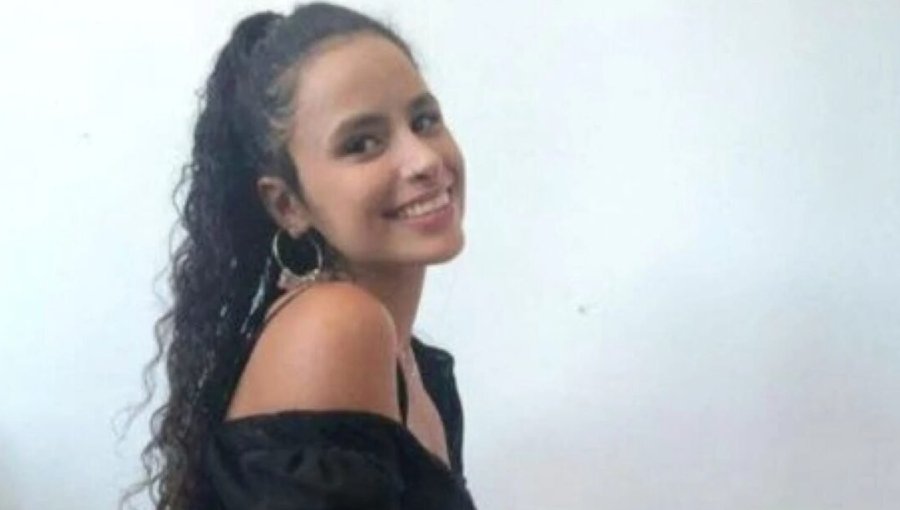 Encuentran con vida a joven que se extravió realizando senderismo en Farellones: Llevaba dos días desaparecida