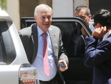 Presidente electo confirma residencia en Palacio de La Moneda y aborda reajuste salarial