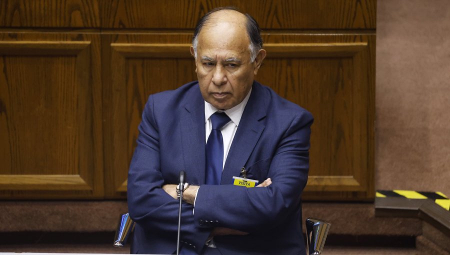 Senado aprueba la acusación constitucional contra Diego Simpertigue por el caso Muñeca Bielorrusa