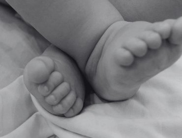 Negligencia en Hospital de Los Ángeles: Familias recibieron a sus bebés fallecidos intercambiados