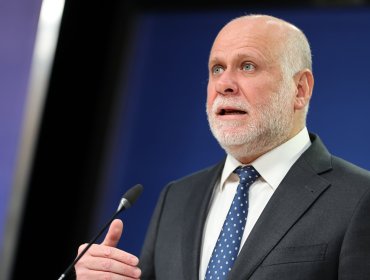 Elizalde afirma por polémica de "amarre" que quienes desempeñan cargos de confianza "solo van a trabajar hasta el 11 de marzo"