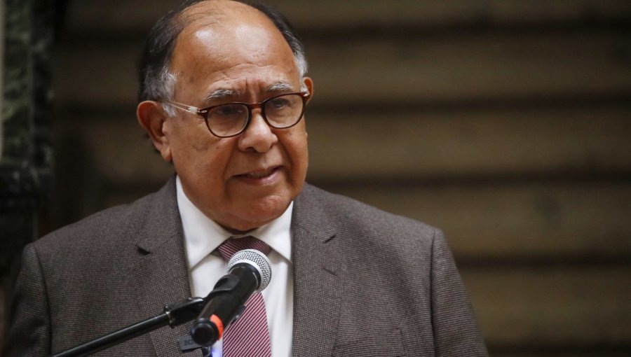 Senado vota acusación constitucional contra ministro de la Suprema, Diego Simpertigue