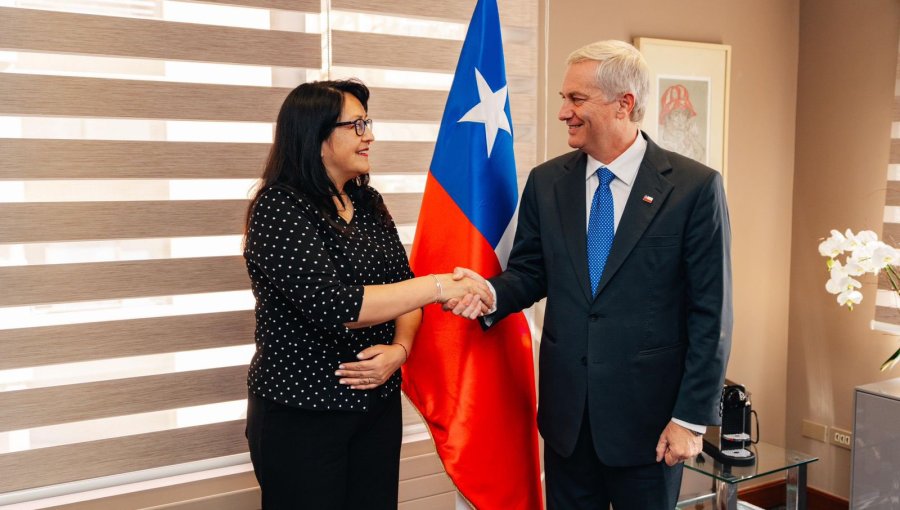 José Antonio Kast se reunió con la contralora Dorothy Pérez en la "Moneda chica"