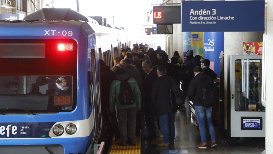 Tren Limache–Puerto tendrá servicios reforzados durante Navidad y Año Nuevo