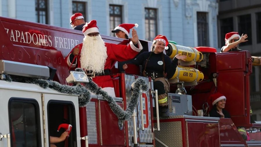 Bomberos de Valparaíso recorrerá la ciudad en Gran Caravana Navideña: conozca el trazado
