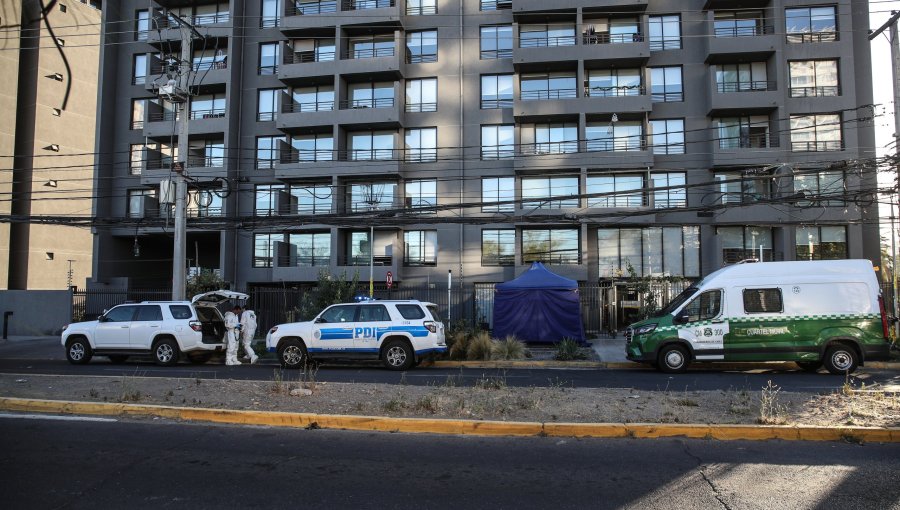 Detienen a pareja de mujer que cayó del piso 14 en La Florida: investigan suicidio femicida