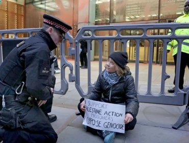 Detienen a Greta Thunberg en una manifestación propalestina en el centro de Londres