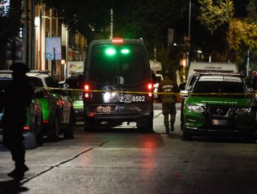 Dueño de un local comercial y uno de sus trabajadores fueron baleados durante intento de asalto en el barrio Yungay de Santiago
