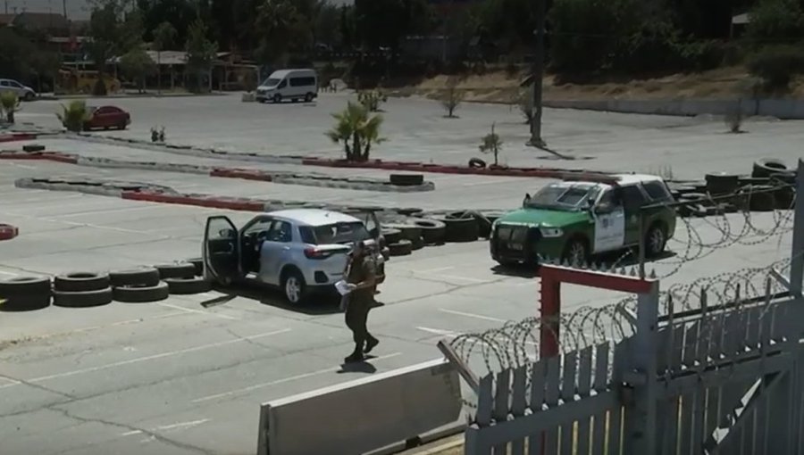 Carabinero de civil disparó a conductora de un vehículo tras presunta estafa e intento de atropello en Cerrillos