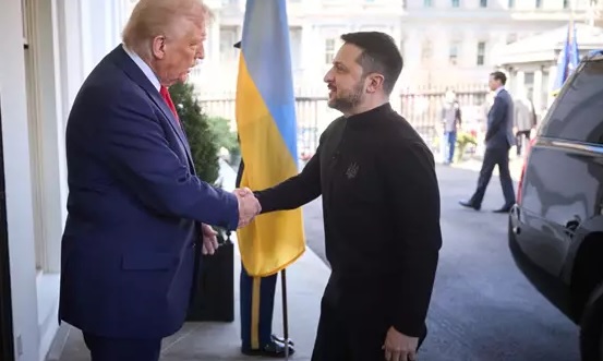 Zelenski anuncia reunión con Trump en Florida para abordar el plan de paz para Ucrania