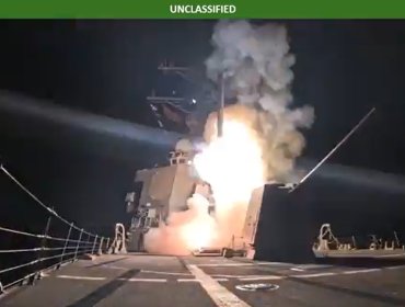 Trump informa ataques a Estado Islámico en Nigeria en represalia por masacres