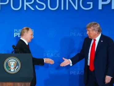 Trump dialoga con Putin sobre Ucrania previo a reunión clave con Zelenski