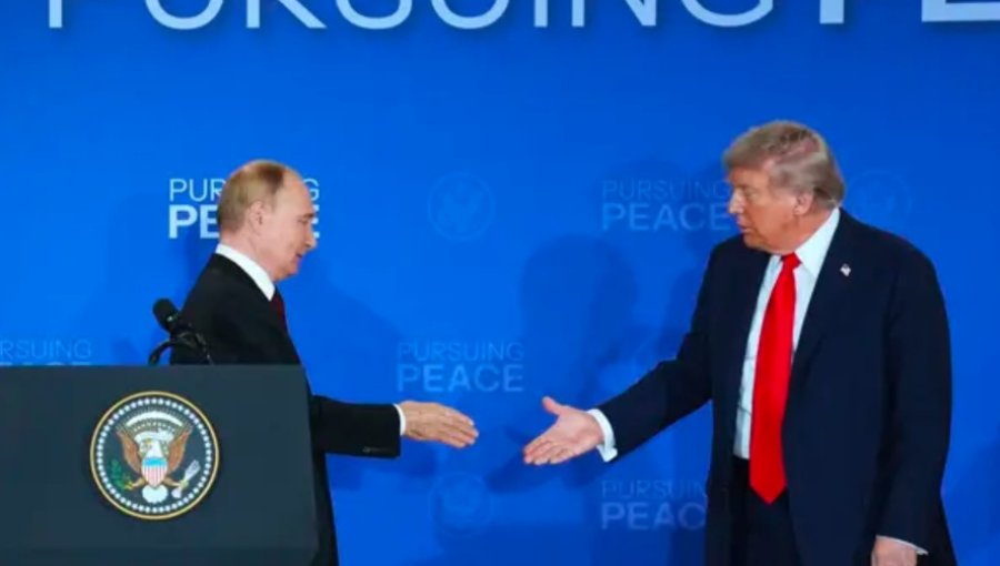Trump dialoga con Putin sobre Ucrania previo a reunión clave con Zelenski