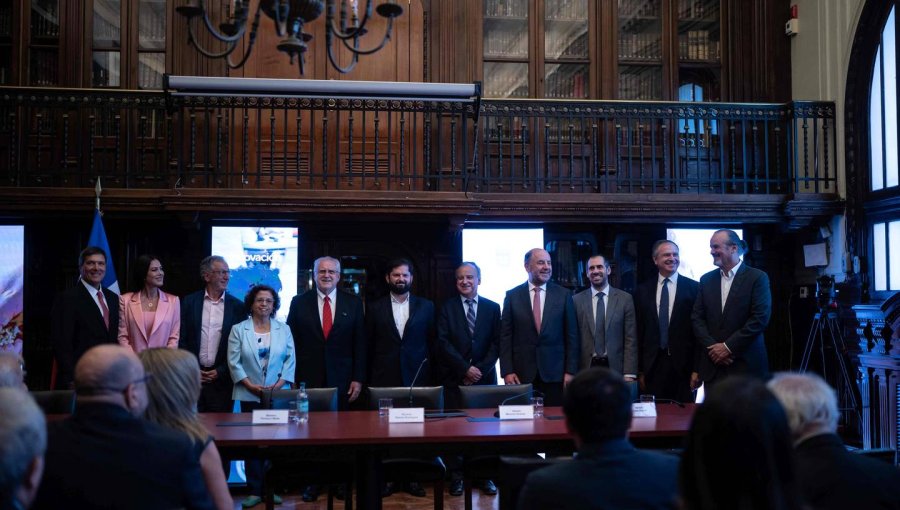 Nova Andino Litio: Se materializa la sociedad conjunta Codelco-SQM para el desarrollo del litio en el Salar de Atacama