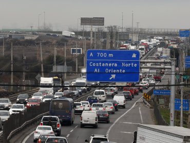 Más de 549 mil vehículos saldrán de la región Metropolitana por celebraciones de Año Nuevo