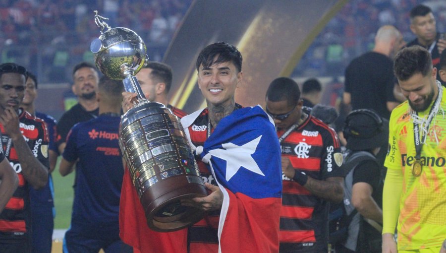 Círculo de Periodistas Deportivos eligió a Erick Pulgar como el "Mejor de los Mejores" del 2025