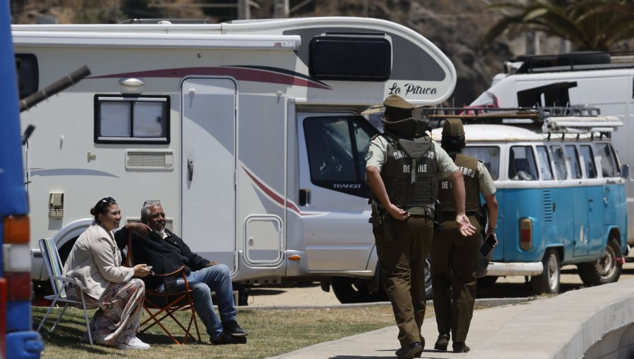 Confusión por presencia de casas rodantes en el borde costero marcó la previa del Año Nuevo en Valparaíso: vehículos podrán permanecer