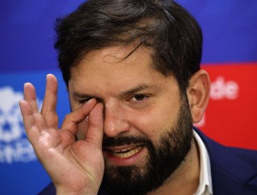 Presidente Boric termina diciembre con un 29,8% de aprobación y un promedio de 28,7% en el año