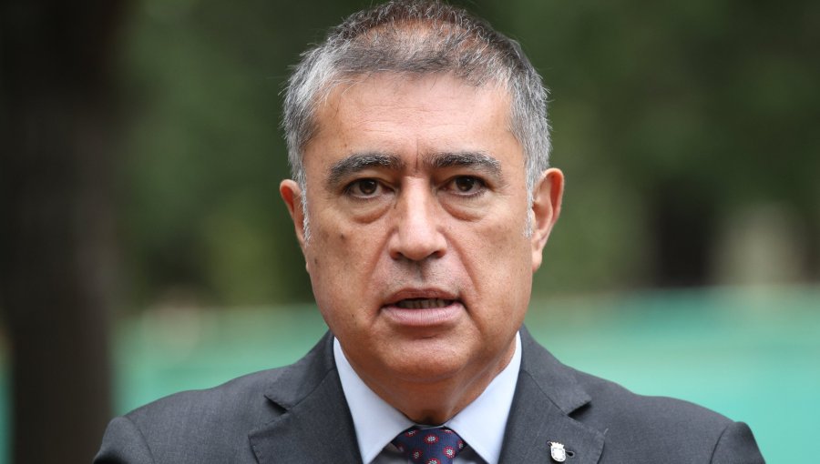 Desbordes anticipa "violencia, capuchas y molotov" durante el gobierno de Kast, pero "no como en 2019"